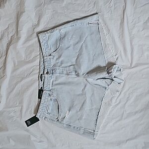 Wild Fable Women's Size 17 Super-High Rise Cut-Off Light Wash Jean Shorts New